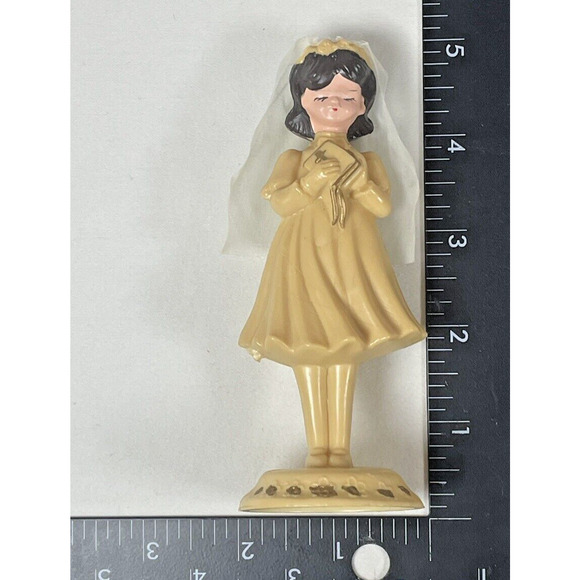 WILTON Vtg First Holy Communion Cake Topper Dark Hair Girl w/Veil Hong Kong W706 - Picture 9 of 9